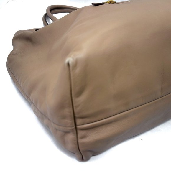Prada Tote Brown Leather Bag Light - Picture 5 of 9